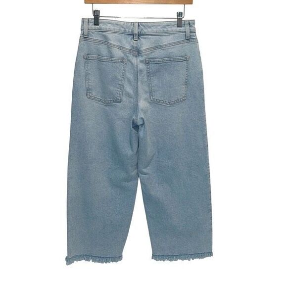 Talbots Womens High Rise Raw Hem Wide Leg Cropped Jeans Blue Light Wash Size 8 - Picture 3 of 9